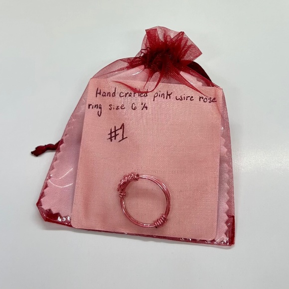 Rose Art Wire Wrap Ring - Picture 6 of 6